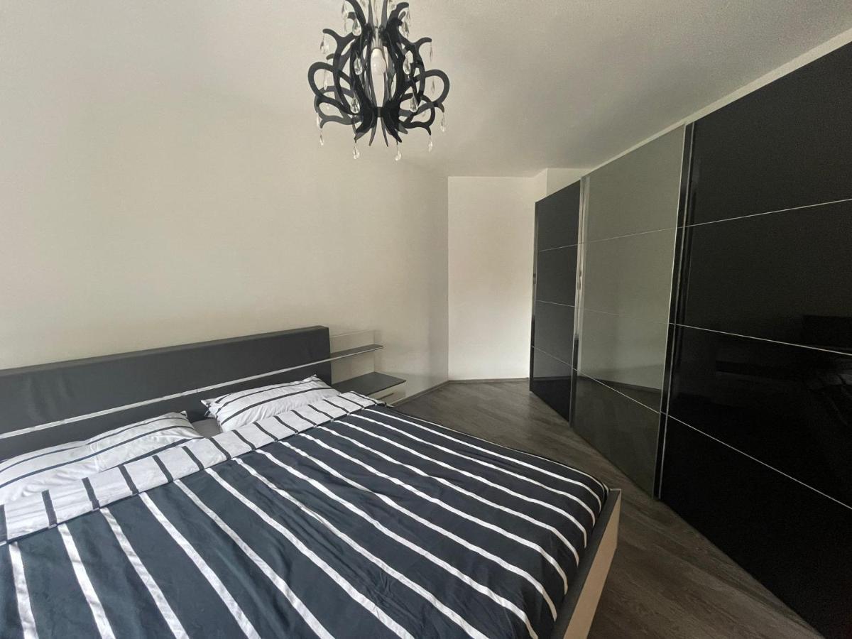 Monteurzimmer/Ferienwohnung Brauckstrasse, גלדבק מראה חיצוני תמונה