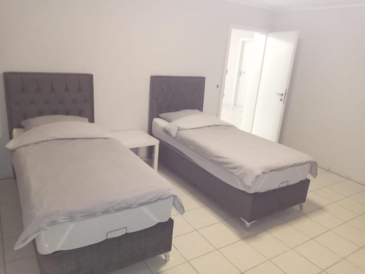 Monteurzimmer/Ferienwohnung Brauckstrasse, גלדבק מראה חיצוני תמונה