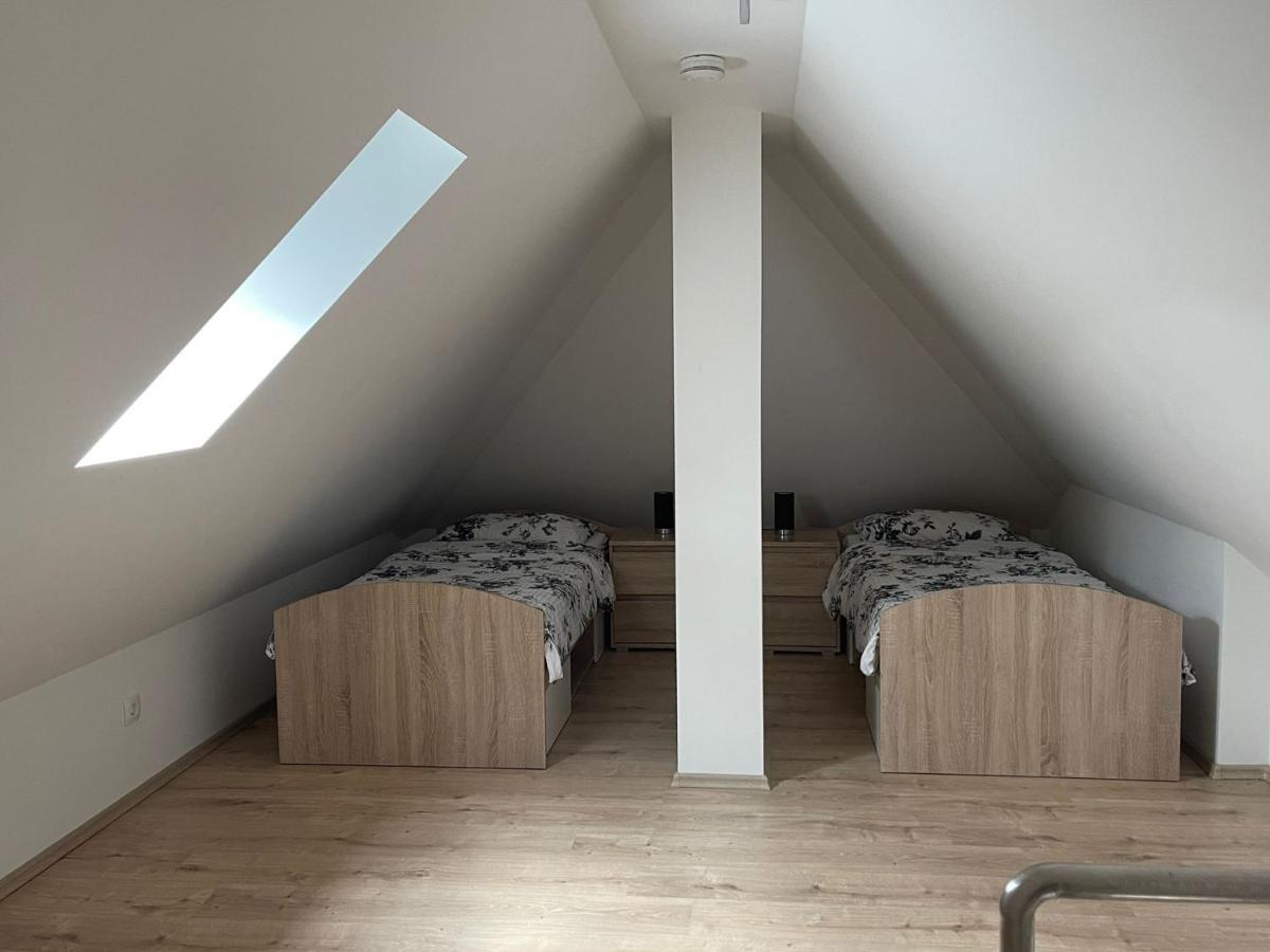 Monteurzimmer/Ferienwohnung Brauckstrasse, גלדבק מראה חיצוני תמונה