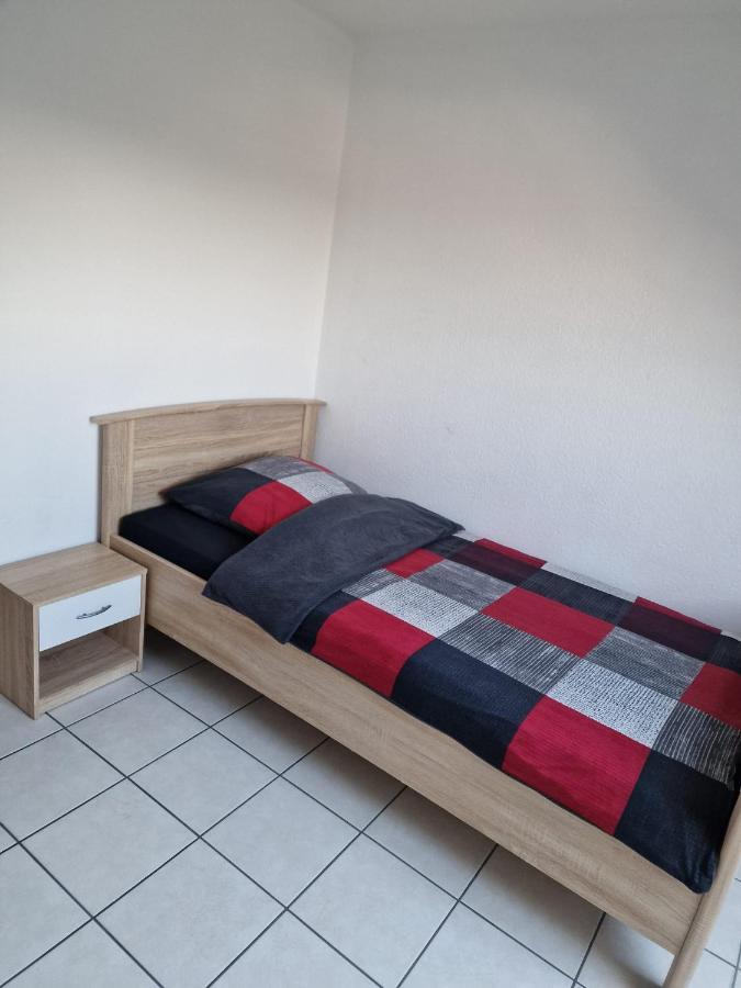 Monteurzimmer/Ferienwohnung Brauckstrasse, גלדבק מראה חיצוני תמונה
